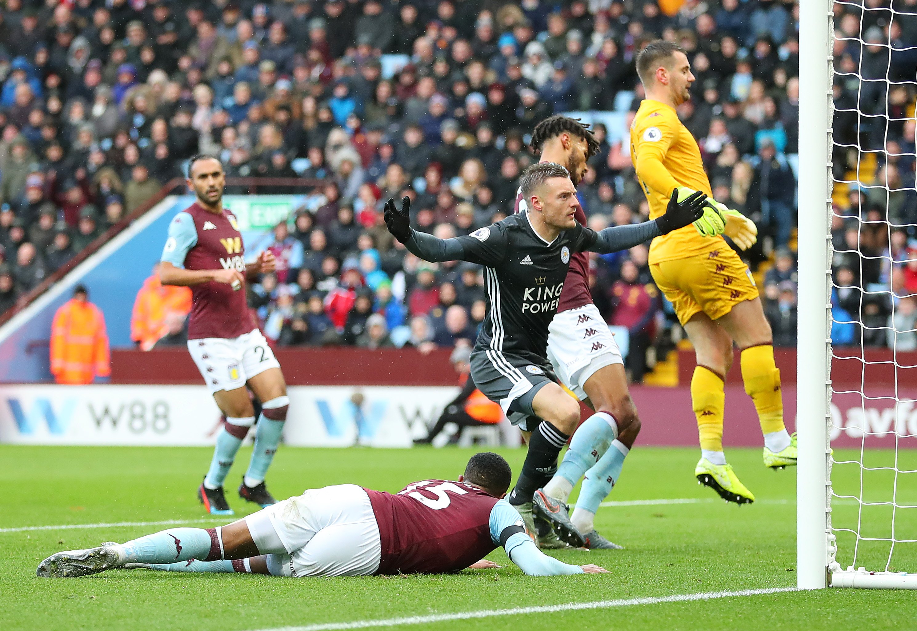 从巴黎转战 从巴黎转战